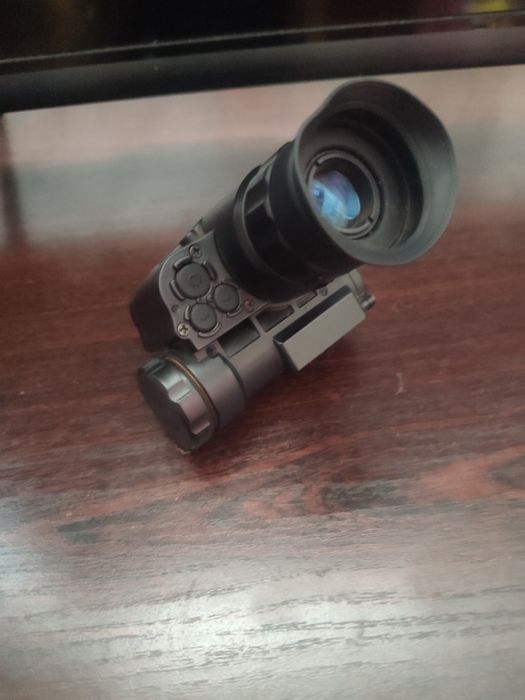 монокуляр NRP NVG 10
