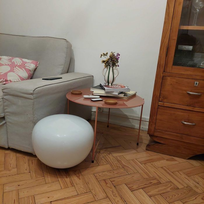 Mesa de apoio da Área