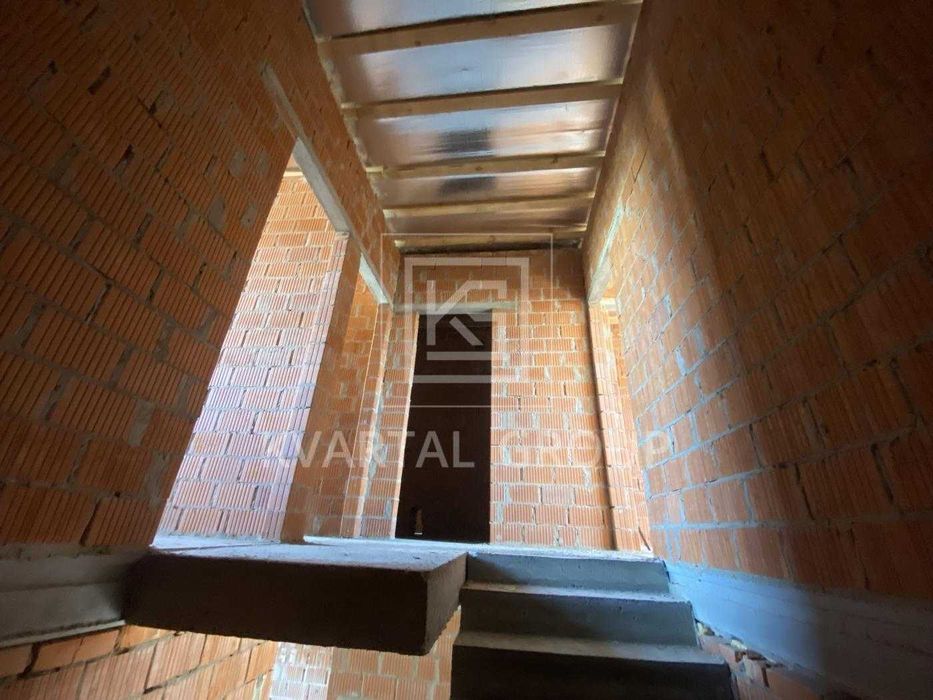 Продаж таунхаусу з цегли