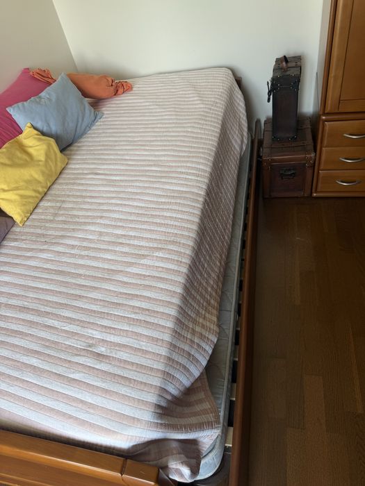 Cama 140x200 com Cama Gavetão + 2 colchões