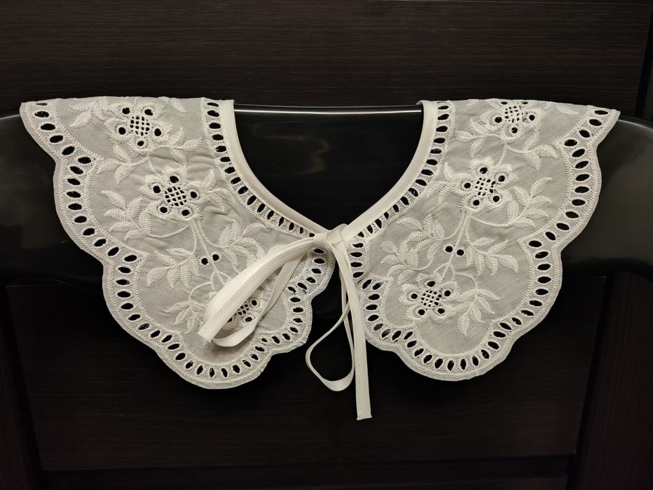 Комірець з мереживом. Накладні комірці