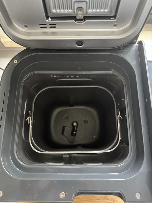 Máquina de fazer Pão - Morphy Richards 48319