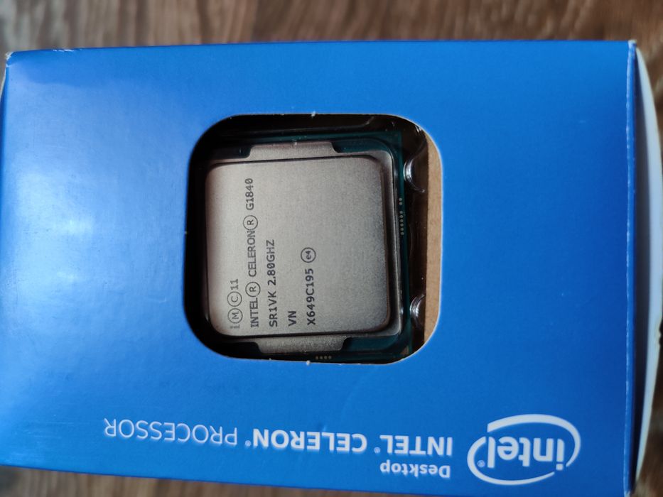 Intel Celeron G1840 (Socket LGA1150) + кулер