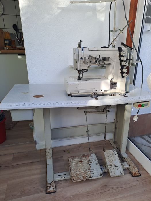 Maquina de recobrimento (galoneira)