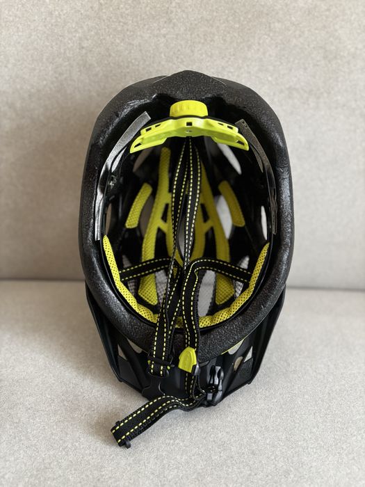 Kask rowerowy MET Crossover universal