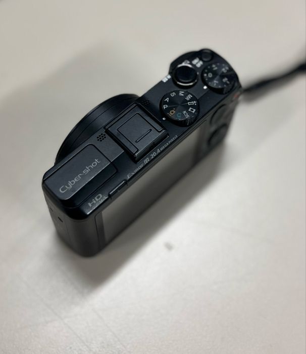 Camera Digital Sony DSC-HX50