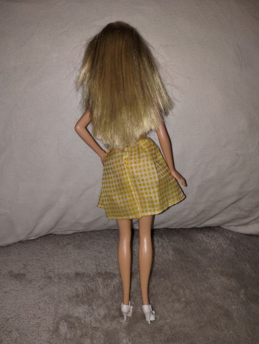 Barbie Princess Charm School Blair