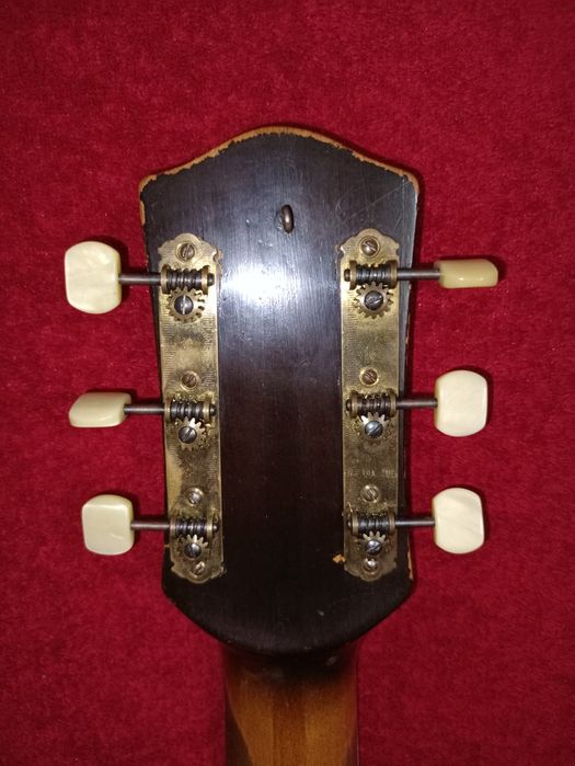 Gitara Otwin 1508 (lat 1920x)