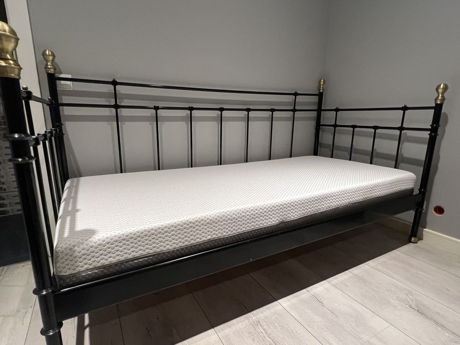 Łóżko metalowe czarne Tromsnes Ikea 200/90 cm