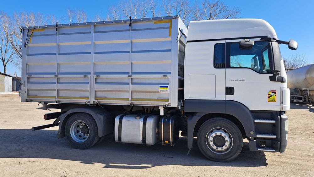 Продам MAN TGS 18.440 самоскид 2012 р.в. Відмінний стан.