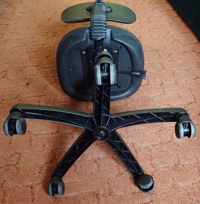 Krzesło biurowe obrotowe dla dziecka