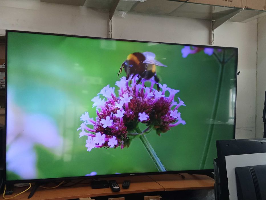 Hisense 65 polegadas UHD, 4K, Internet, modelo 65A7100F