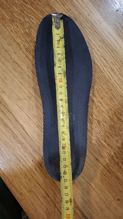 Кросівки бренду On, модель Cloudwander Waterproof.