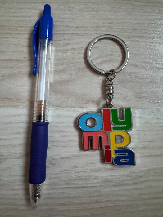 Metalowy breloczek do kluczy przywieziony z Grecji = Olympia
