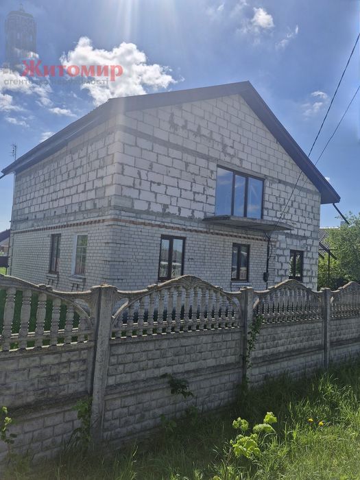 Продається будинок в с. Іванівка.