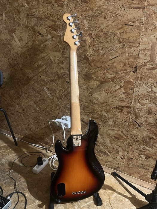 Fender USA Jazz Bass Deluxe V 1997 - Made in USA - 5 Cordas (Shur Era)