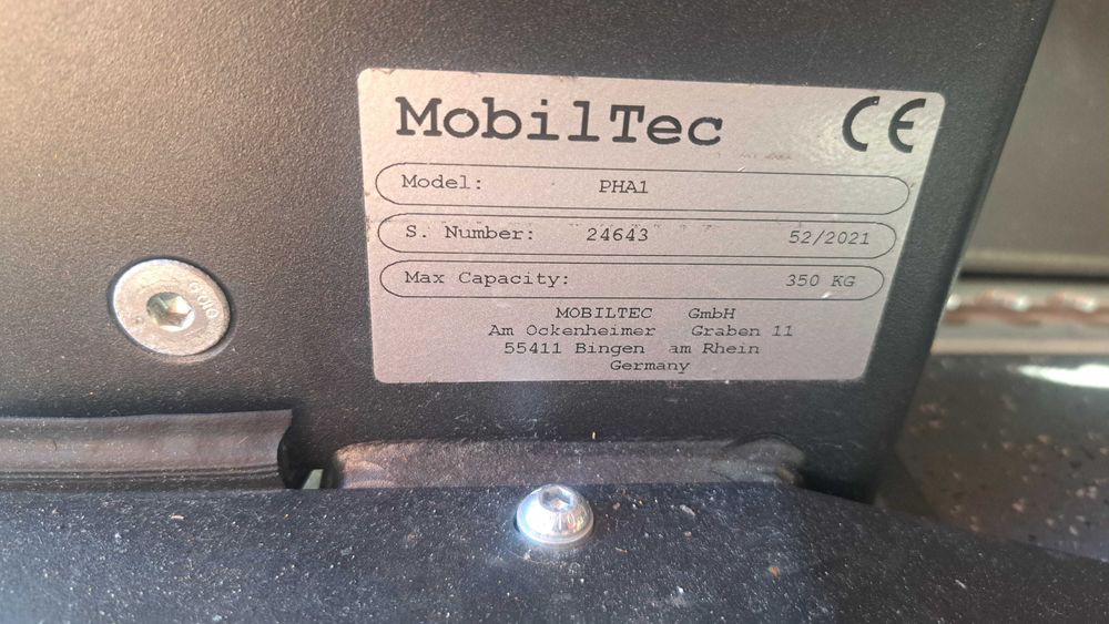 Rampa winda  inwalidzka podest do busa  prawie nowa MobliTec