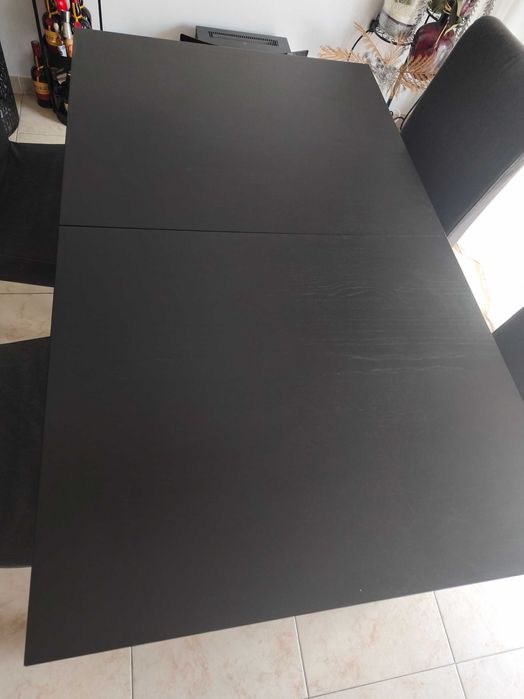 Mesa sala extensível com 4 cadeiras