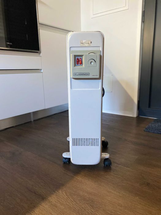 Aquecedor Elétrico a Óleo Laminox 1000W