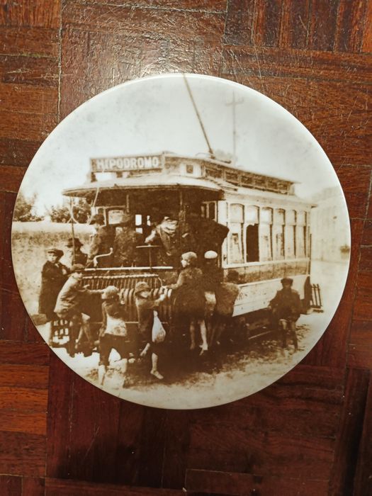 Prato comemorativo 125 anos da Carris