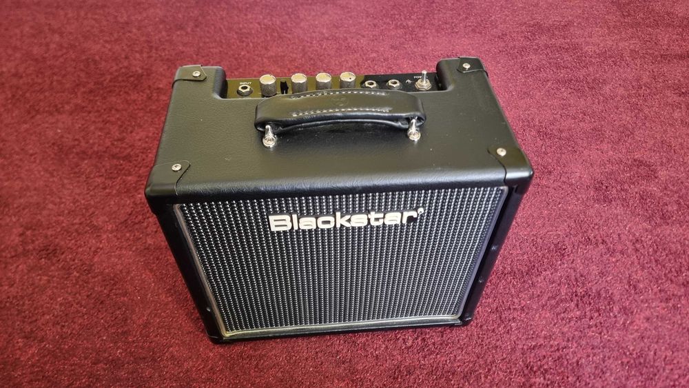 Amplificador Valvulado Blackstar HT-1R (C/ Reverb) – Válvula Nova!