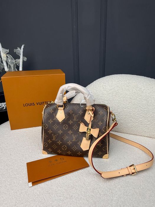 Сумка Louis Vuitton Speedy Bandouliete 25 Monogram Canvas