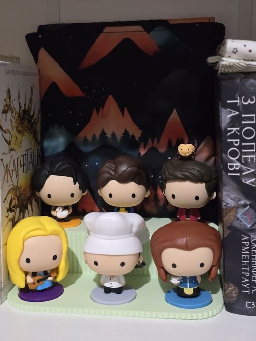 Підставка для фігурок Friends від Mc’Donalds