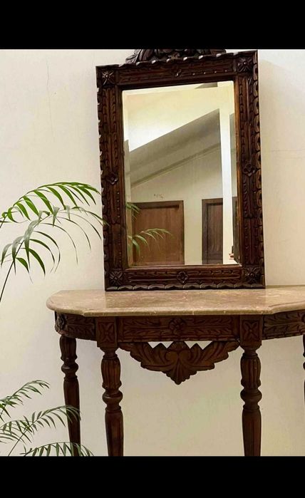 Credência + Espelho em Madeira