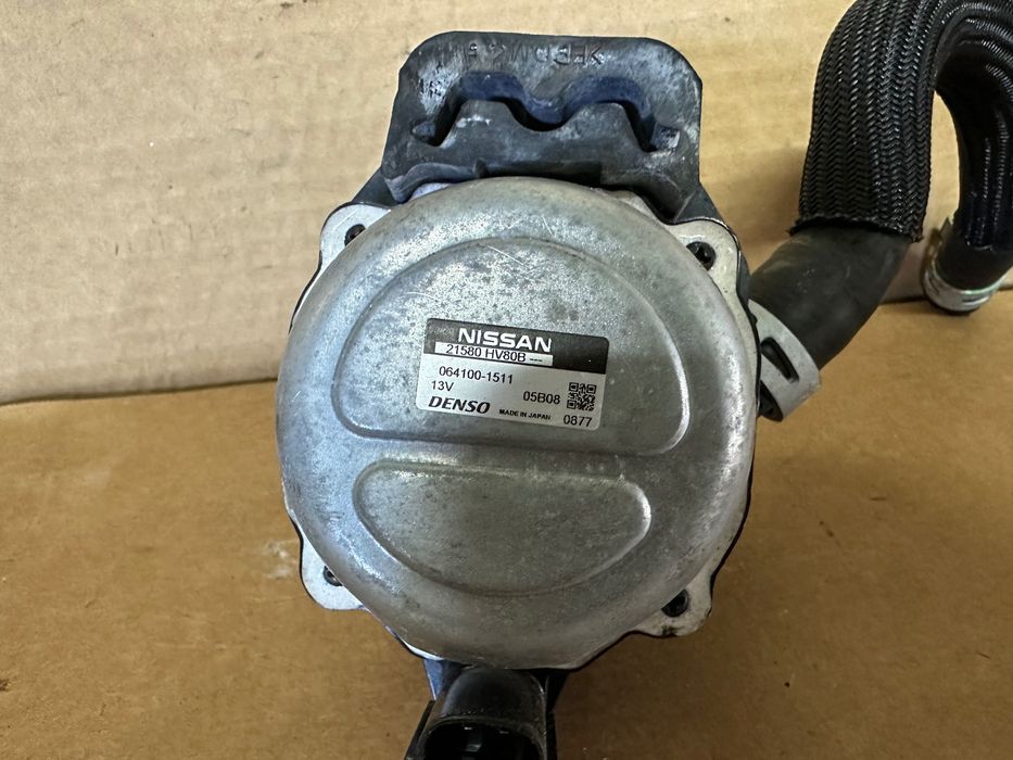 Bomba de Água 21580HV80V Nissan QashQai 1.5 dci J11 J18 COMO NOVA