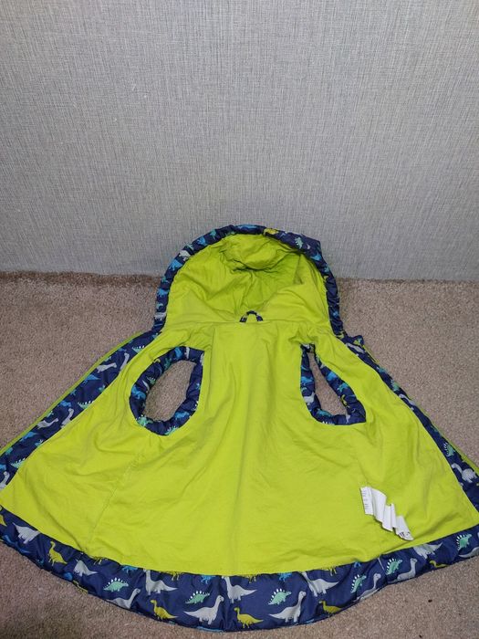 Утепленная жилетка Bembi динозаврики. Размер 92, на 2 года.