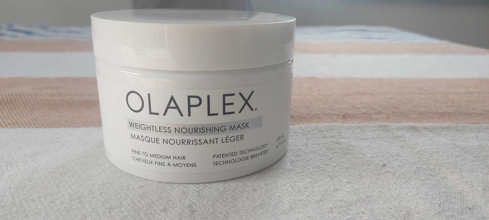 Weightless Nourishing Mask | Odżywcza maska do włosów cienkich i średniej grubości 200ml