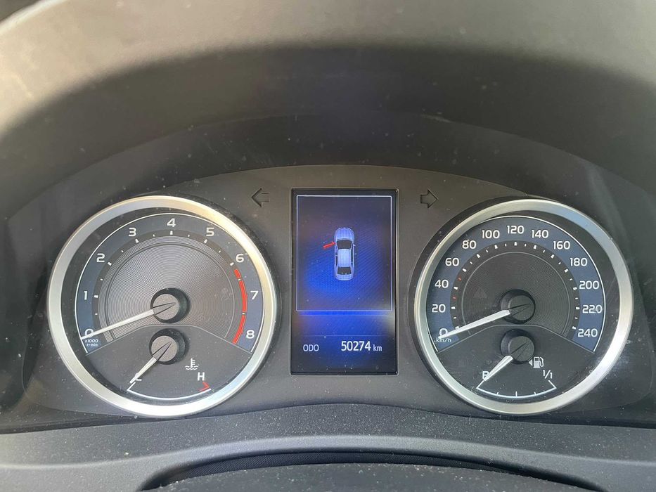 Toyota Corolla de 2016 a gasolina foto 4
