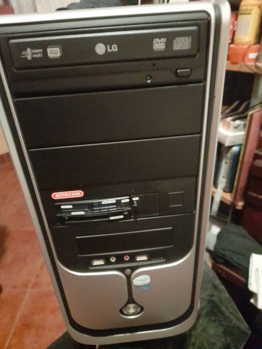 Vendo PC torre bom estado