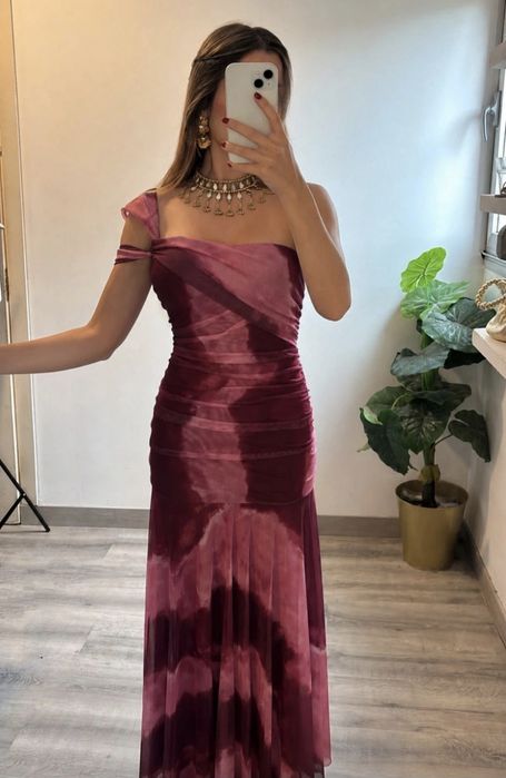 Vestido cerimónia novo