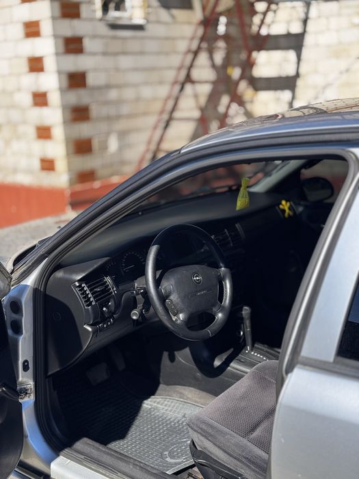 Opel Vectra B Автомат