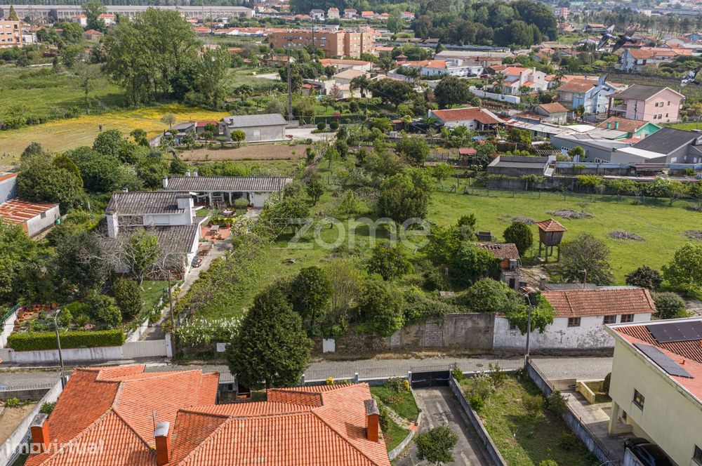 Terreno para Moradia em Grijó