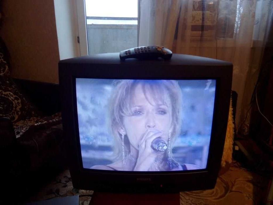телевизор Philips