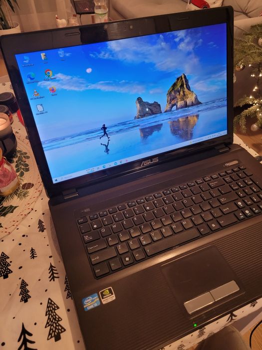 Laptop ASUS X73S + dysk ssd, Windows 10