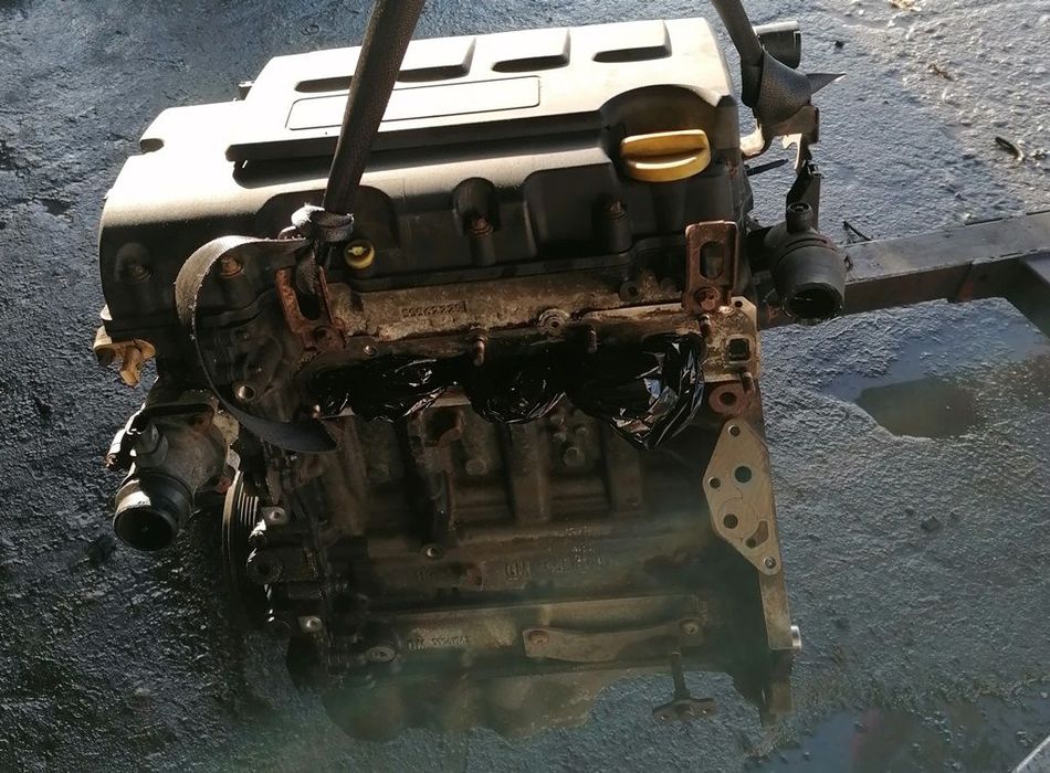 OPEL CORSA D 13r 1.2 16V 51kW SILNIK A12XER GOŁY