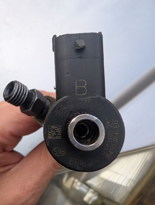 WTRYSKIWACZ HONDA CR-V III 2.2 I-CTDI 0445110288 16450-R06-E01