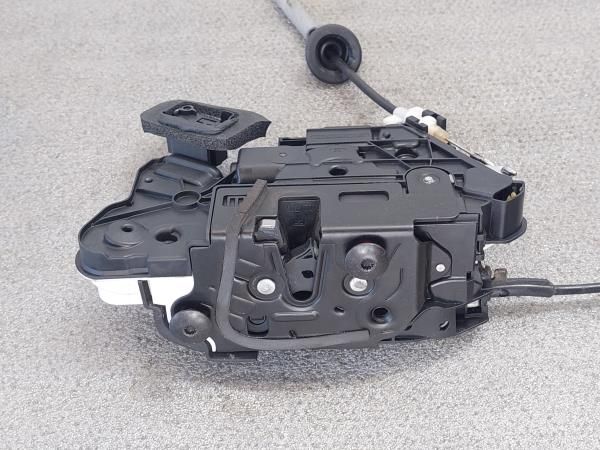 Fechadura / fecho porta frente esquerdo VOLKSWAGEN Polo (6R, 6C)