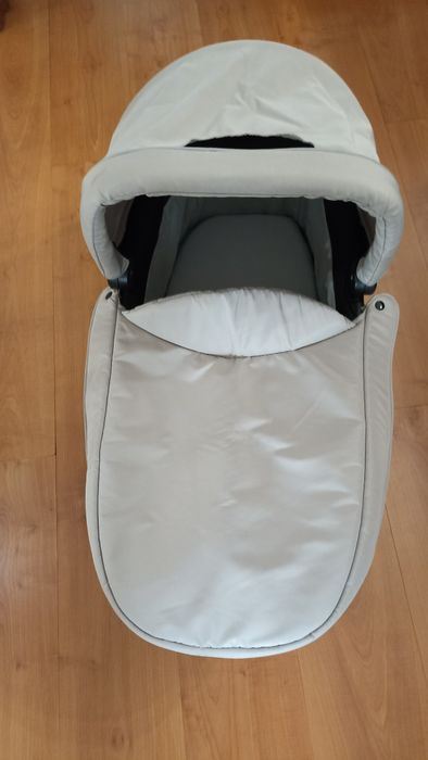 Trio + base + sun and rain covers + aeromoov430004337315031045