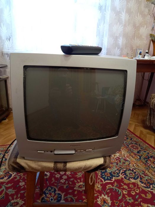 Телевізор PHILIPS 14 дюймів
