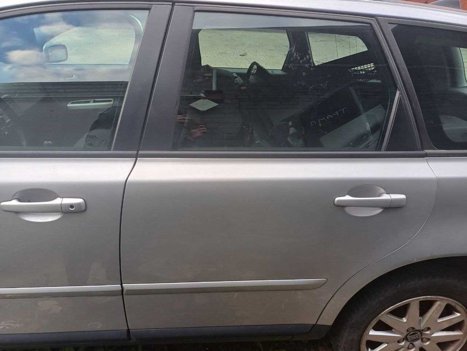 Дверь передняя задняя левая правая двері Volvo V50 2004-2010 разборка