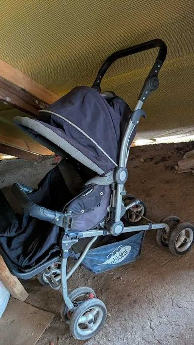 Дитячий візок  від 0 до приблизно 3 років