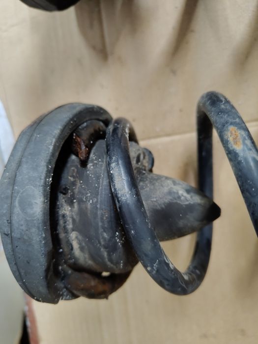 Sprężyny tył zawieszenie renault Megane Clio