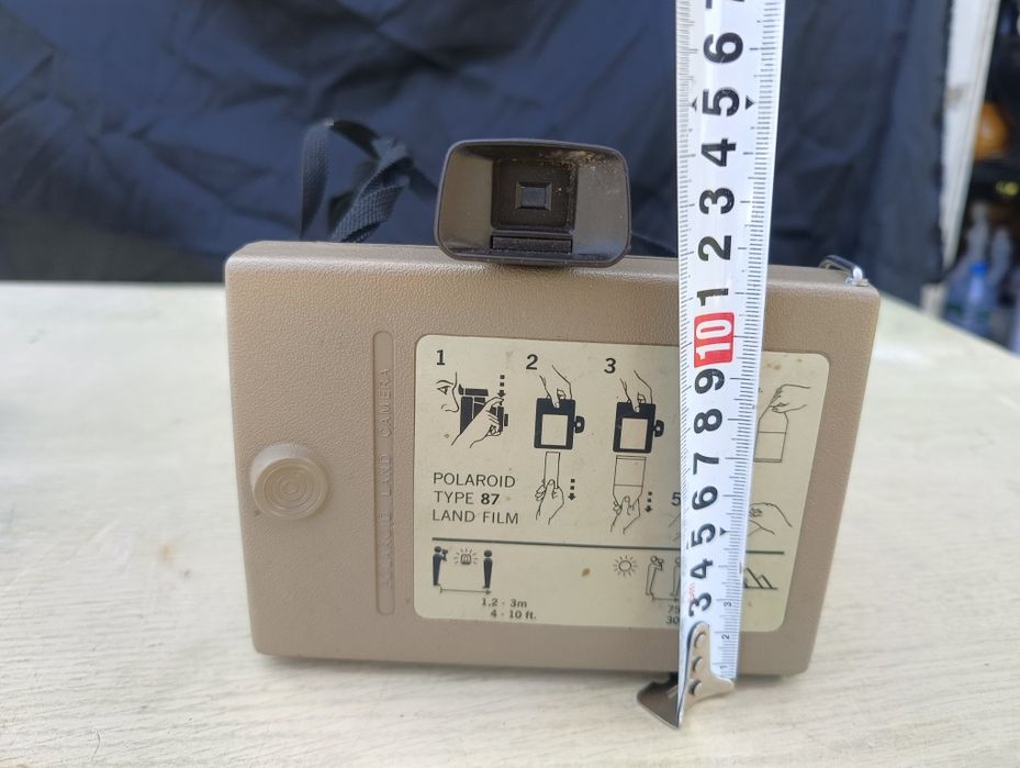 Stary Aparat fotograficzny Polaroid EE22
