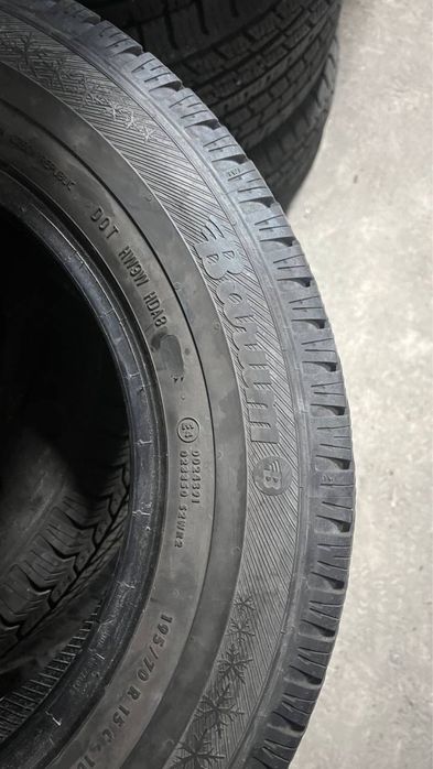 Пара зимової гуми 195/70/15c Barum