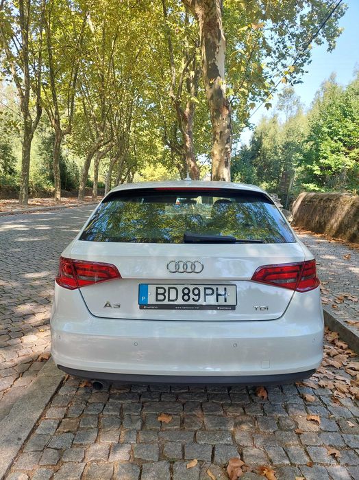 Audi A3 Sportback 1.6 TDI como novo