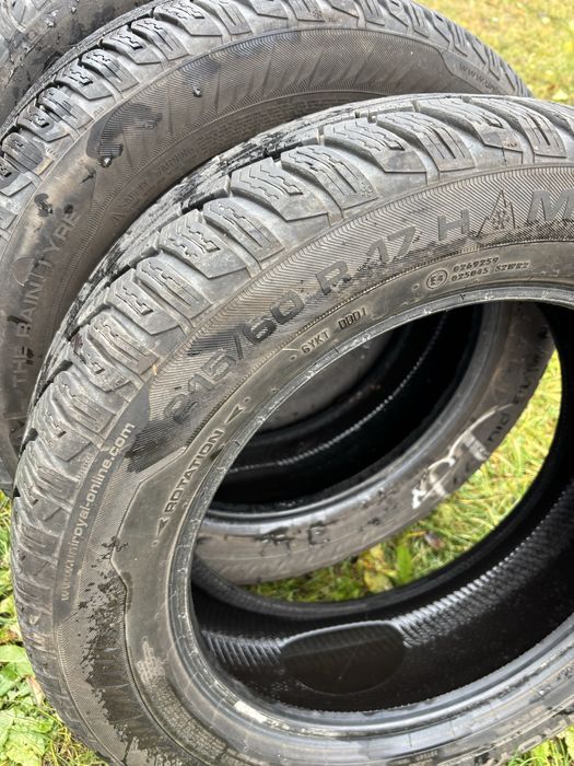 Opony zimowe  215/60 R17